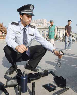 单警装备一般有哪些